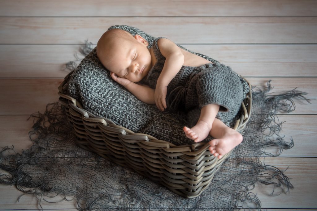 NeugeborenenshootingPaderborn-BabyshootingPaderborn-BabyfotosGuetersloh-FotografPaderborn-NadineKollakowskiFotografie