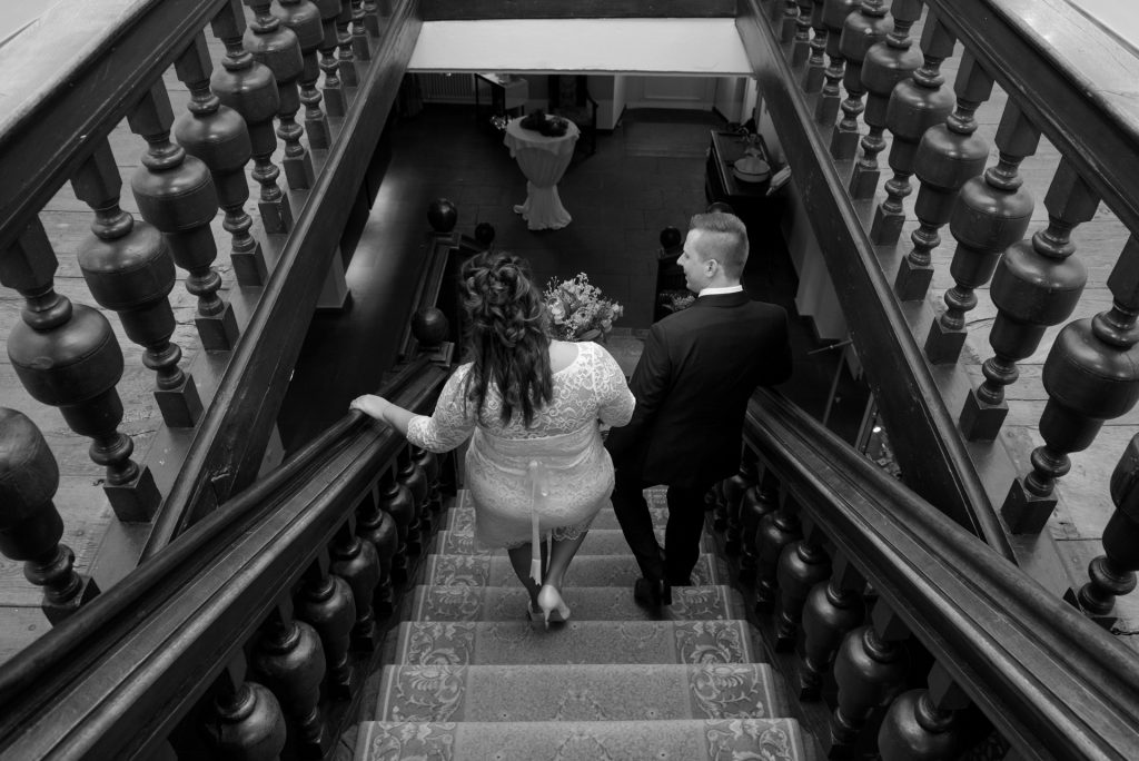HochzeitsreportageHoexter-HochzeitsfotografPaderborn-SchlossGehrdenHochzeit-SchlossGehrdenHochzeitzuzweit-HochzeitsfotosGehrden-FotografPaderborn-NadineKollakowskiFotografie